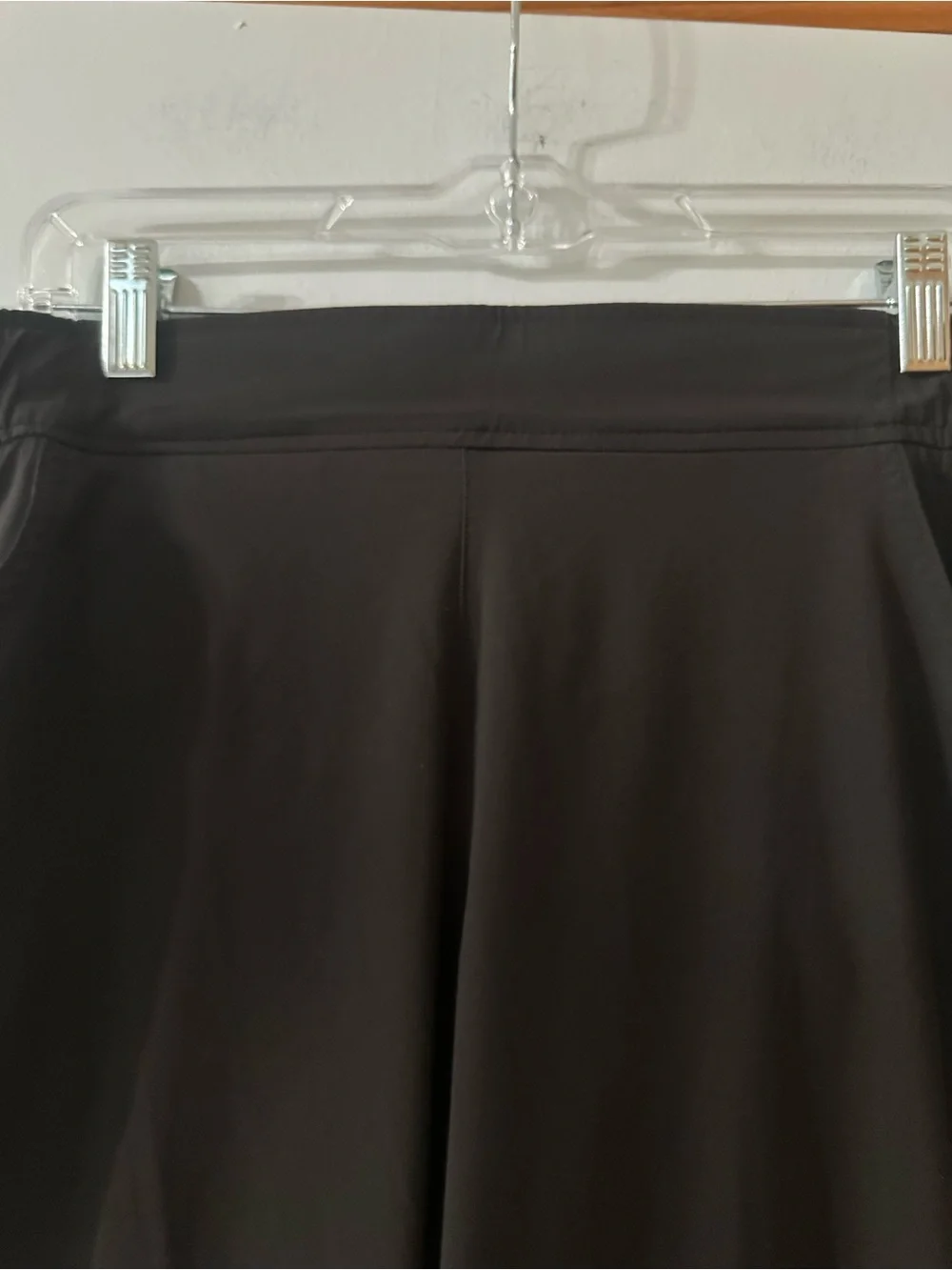 Eddie Bauer Women's Departure Ankle Pants Medium Black Pull-On Stretch Hiking - Picture 9 of 16